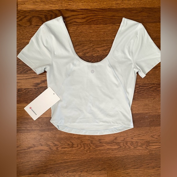 NWT Lululemon Align Tee in Ocean Air | 6 - Picture 4 of 5